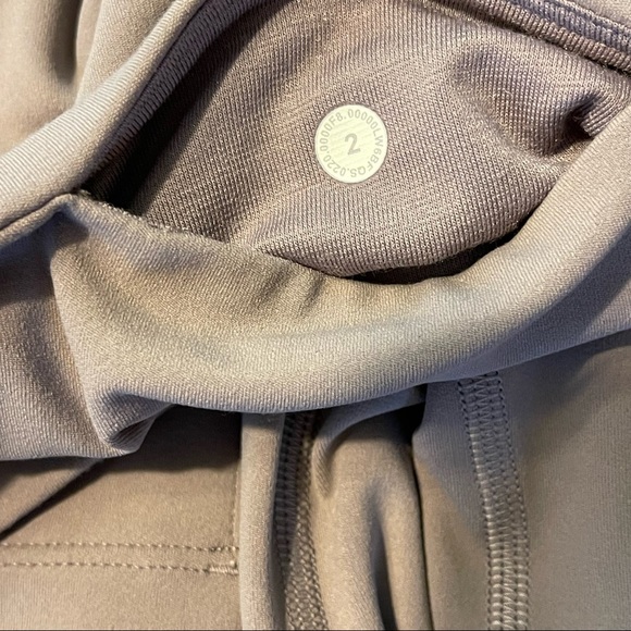 Lululemon Align Jogger Crop *23"
Violet Verbena - Picture 8 of 8